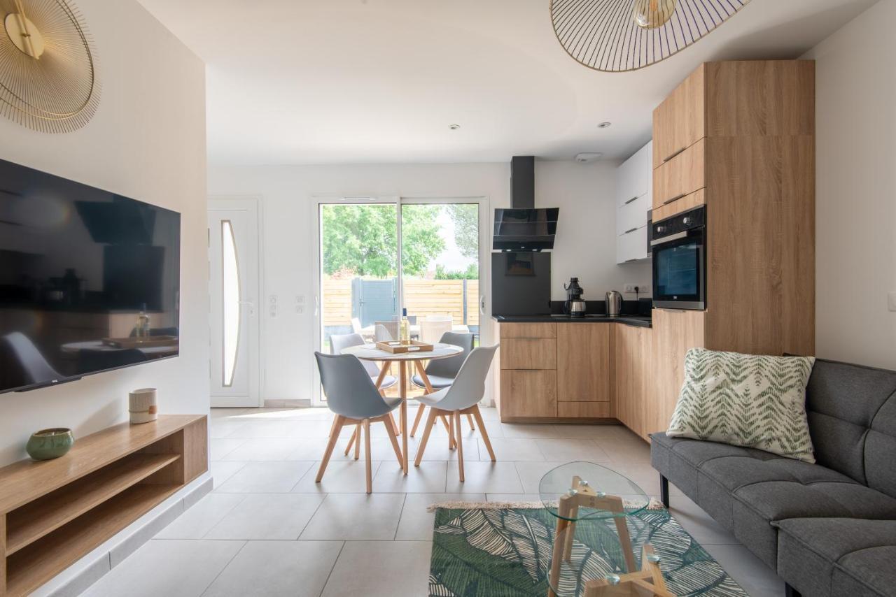 Maison Avec Jacuzzi 比斯卡罗斯 外观 照片